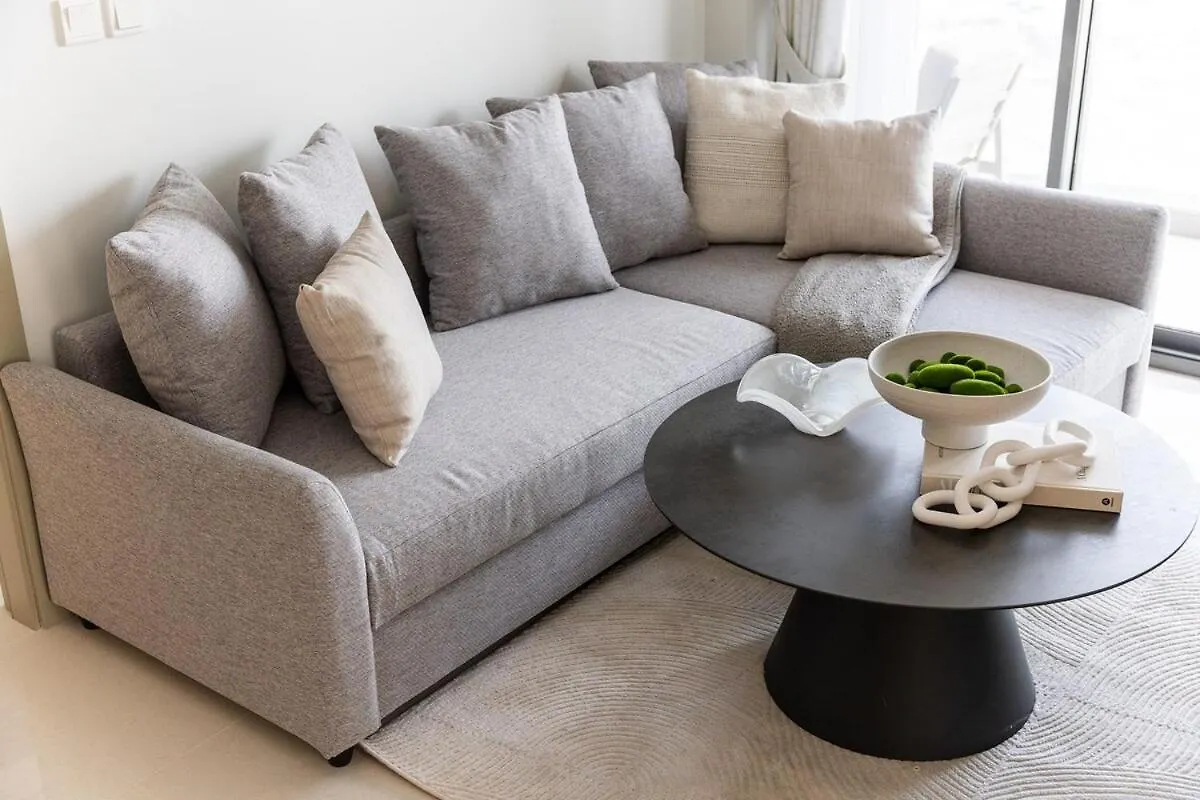 Apartment Magnificent 2 Bedroom Sleeps 6 In Business Bay Dubai United Arab Emirates